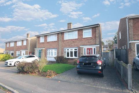 3 bedroom semi-detached house for sale, Kilndown Close, Allington ME16