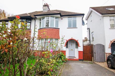 3 bedroom house for sale, COBHAM ROAD, FETCHAM, KT22