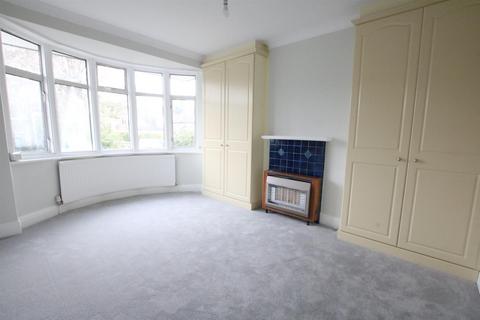 3 bedroom house for sale, COBHAM ROAD, FETCHAM, KT22