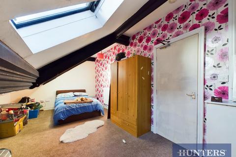 3 bedroom end of terrace house for sale, Tennyson Avenue, Bridlington