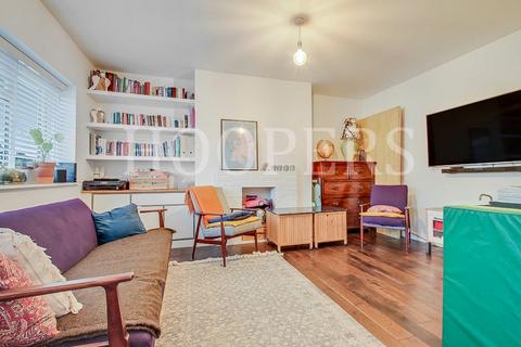 103 Aboyne Road, London, NW10 0EY