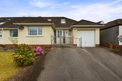 3 bedroom semi-detached bungalow for sale, Heol Isaf, Rhiwbina, Cardiff. CF14