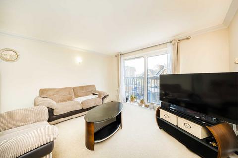 2 bedroom flat for sale, The Broadway, London SW19