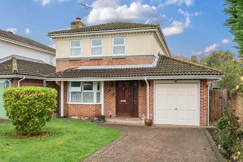 4 bedroom detached house for sale, Beedon Drive, Bracknell, Berkshire