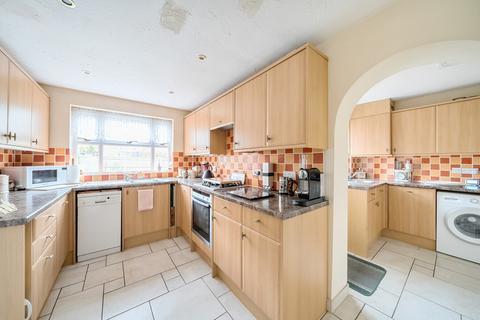 47 Beedon Drive, Bracknell, RG12 8GJ
