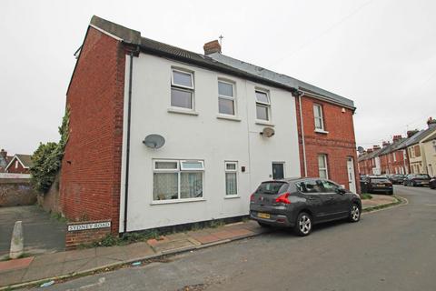 3 bedroom end of terrace house for sale, Sydney Road, Eastbourne, BN22 8BG