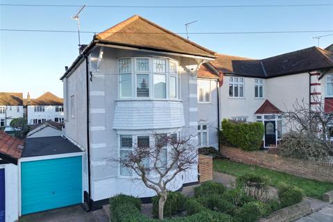 WOODCOTE ROAD, Leigh-On-Sea