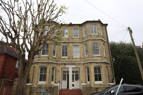 1 bedroom flat to rent, Selborne Court,  Selborne Place,  Hove