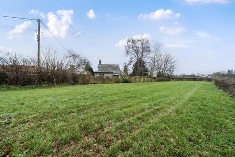 7 bedroom link detached house for sale, Llanddewi,  Powys,  LD1