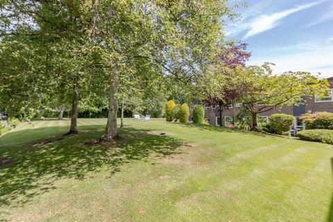 undefined, Fernwood, Park Villas, Roundhay