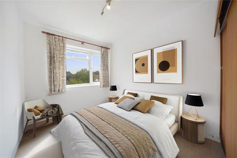 3 bedroom apartment for sale, Cranmer Court, Wickliffe Avenue, London