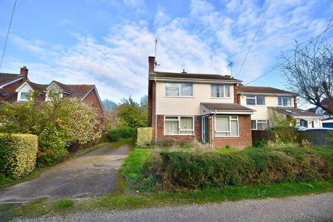 3 bedroom detached house for sale, Manor Farm Lane, Ledburn, Leighton Buzzard