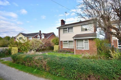 3 bedroom detached house for sale, Manor Farm Lane, Ledburn, Leighton Buzzard