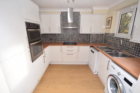 2 bedroom apartment for sale, Morley Road, Farnham, Surrey, GU9