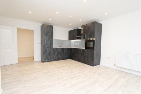 2 bedroom penthouse to rent, 32 ,Brewers Square, Dartford, DA1