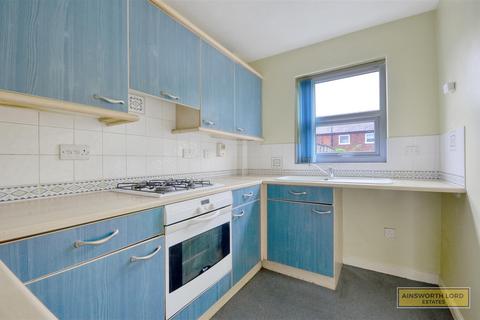 9 Faroes Close, Blackburn, BB2 3EL