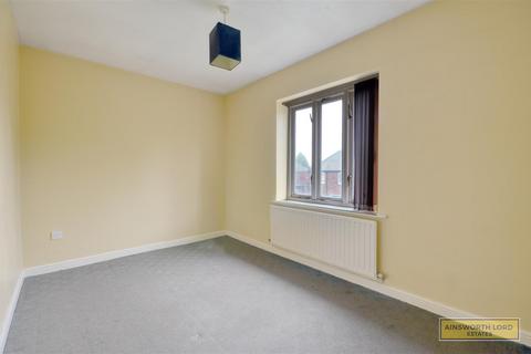9 Faroes Close, Blackburn, BB2 3EL