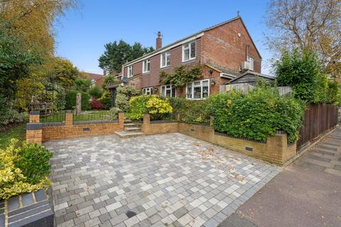 5 bedroom end of terrace house for sale, Birchside, Dunstable LU6