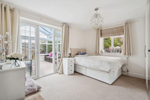 42 Birchside, Dunstable, LU6 3EH