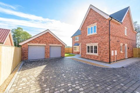 4 bedroom detached house for sale, Philbeech Gardens, Kirton, Boston, PE20