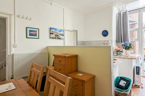 5 bedroom end of terrace house for sale, Victoria Road, Lytham St. Annes, FY8