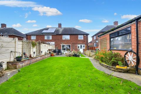 4 bedroom semi-detached house for sale, Yatesbury Crescent, Strelley, Nottingham