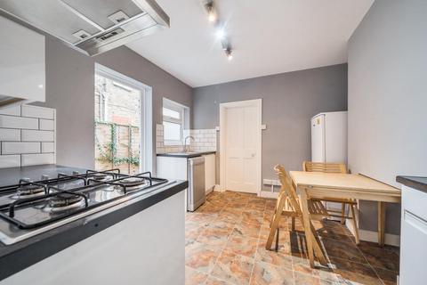 1 bedroom flat for sale, Vanderbilt Road, Earlsfield