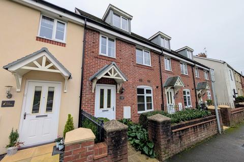 3 bedroom terraced house to rent, Chepstow Road, Langstone, Newport