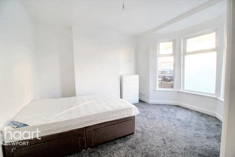 1 bedroom terraced house to rent, Cromwell Road, NEWPORT