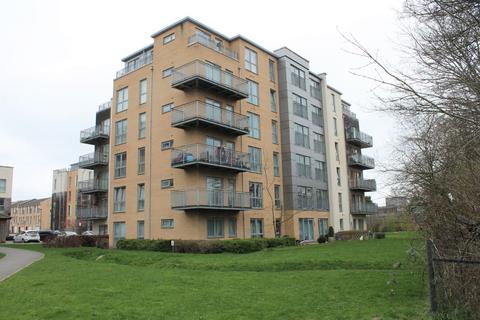 2 bedroom flat for sale, Fortune Avenue, Edgware HA8