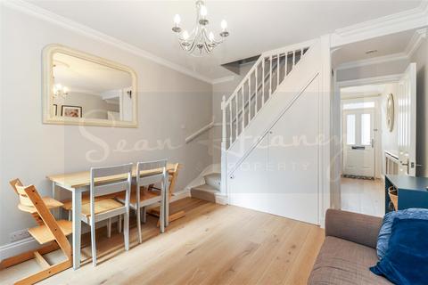 3 bedroom terraced house for sale, Lucan Road, Barnet EN5