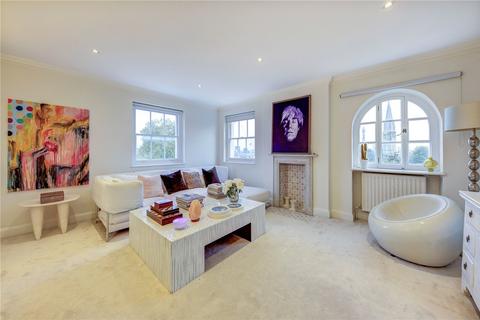 2 bedroom flat for sale, Gloucester Gate, Regents Park, London