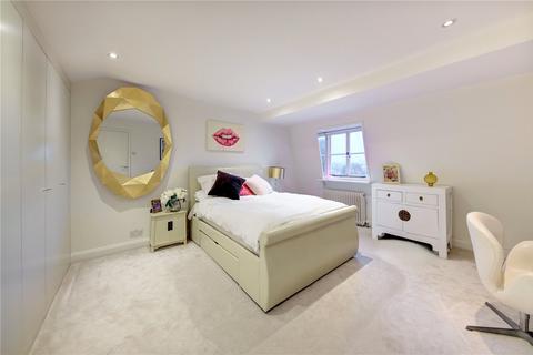 2 bedroom flat for sale, Gloucester Gate, Regents Park, London