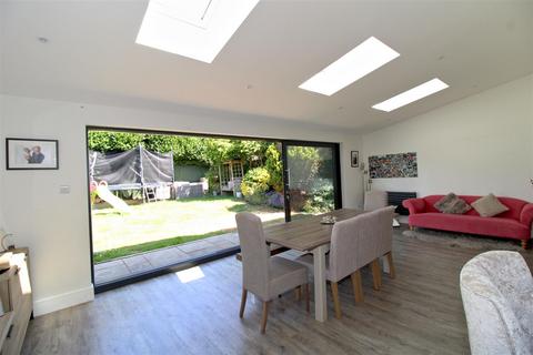 5 bedroom detached house for sale, Aquila Park, Seaford