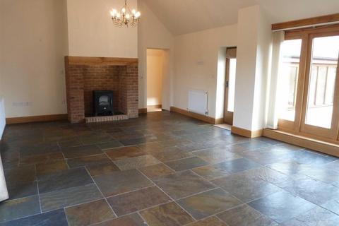 3 bedroom barn conversion to rent, Hampton Wood, Nr Ellesmere.