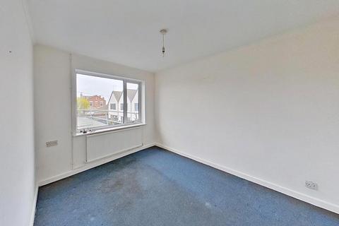 2 bedroom flat for sale, Tankerton Road, Whitstable, CT5 2AW