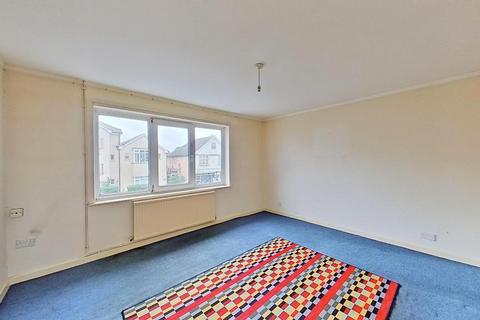 2 bedroom flat for sale, Tankerton Road, Whitstable, CT5 2AW