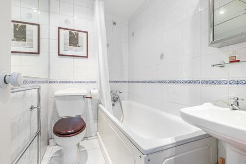 2 bedroom flat for sale, Warwick Avenue, London