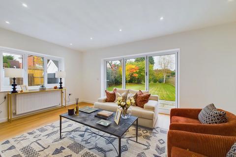 4 bedroom detached house for sale, Warrington Road, Chester CH2