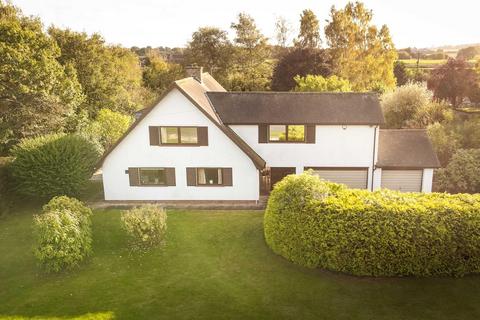 3 bedroom detached house for sale, Leeds Road, Selby