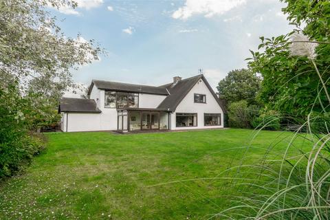 3 bedroom detached house for sale, Leeds Road, Selby