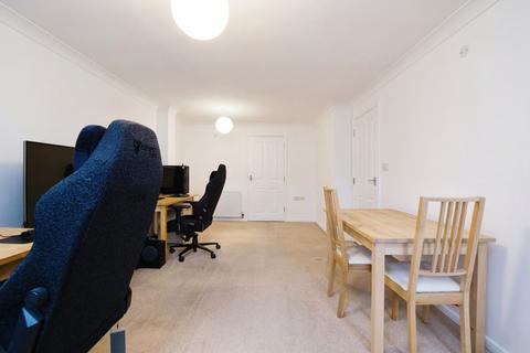 2 bedroom maisonette for sale, Stafford Rise, Caterham CR3