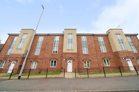 2 bedroom flat for sale, Stanningley Road, Leeds, West Yorkshire, LS12