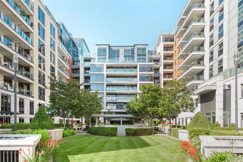 Courtyard House, Lensbury Avenue, Imperial Wharf