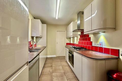 20 Stanhope Road, Northampton, NN2 6JX