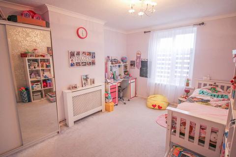 39 Amberey Road, Weston-super-mare, BS23 3QJ