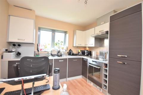 1 bedroom apartment to rent, Quayside Drive, Colchester, CO2