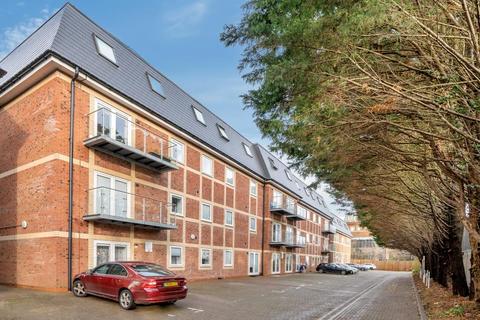 1 bedroom flat for sale, Aylesbury,  Buckinghamshire,  HP19