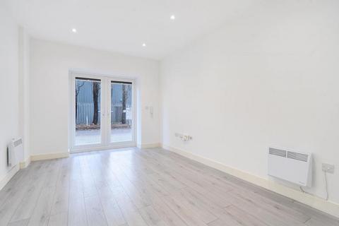 1 bedroom flat for sale, Aylesbury,  Buckinghamshire,  HP19