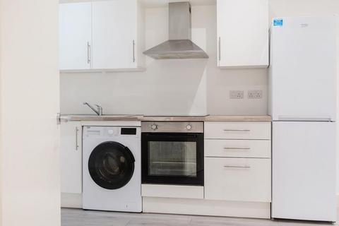 1 bedroom flat for sale, Aylesbury,  Buckinghamshire,  HP19